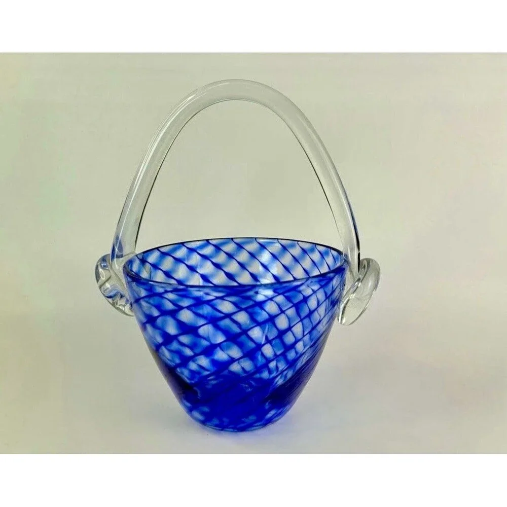 Signed Arnold Larson 2004 Studio Art Glass Basket Blue Swirl 8.5